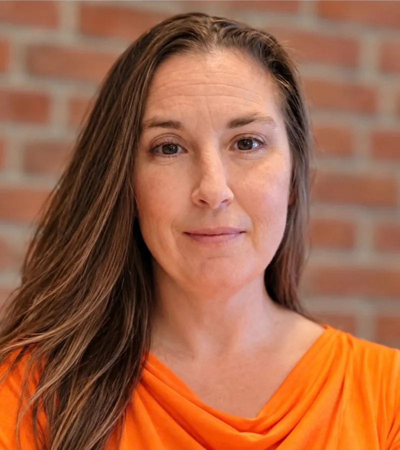 Naomi Willis-Wittry, West Coast Agent